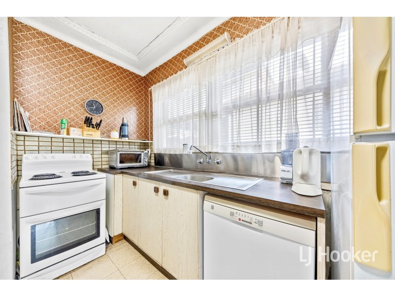 12 Malvern Avenue, Merrylands NSW 2160