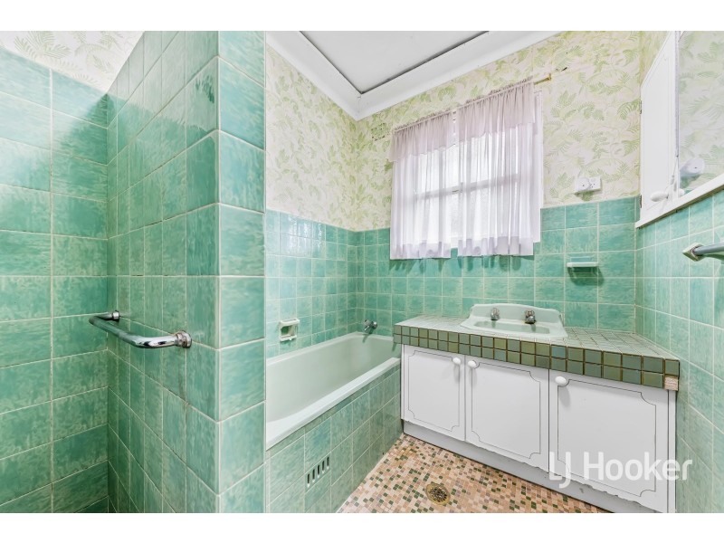 12 Malvern Avenue, Merrylands NSW 2160