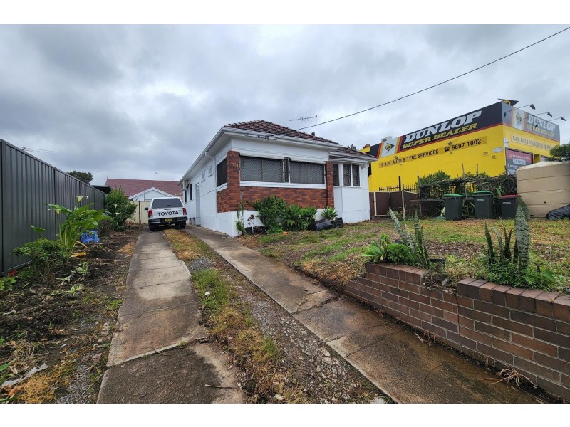 221 Woodville Road, Merrylands NSW 2160