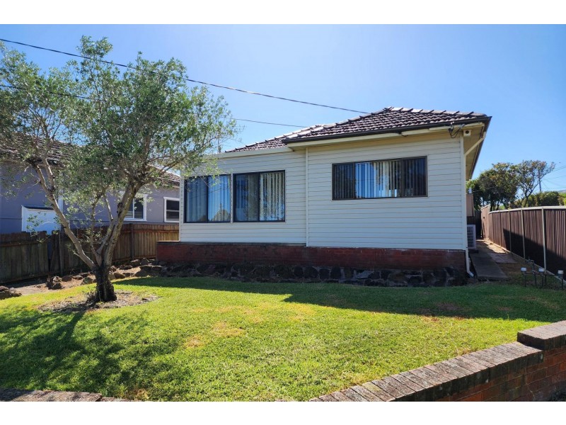 31 Centenary Road, Merrylands NSW 2160