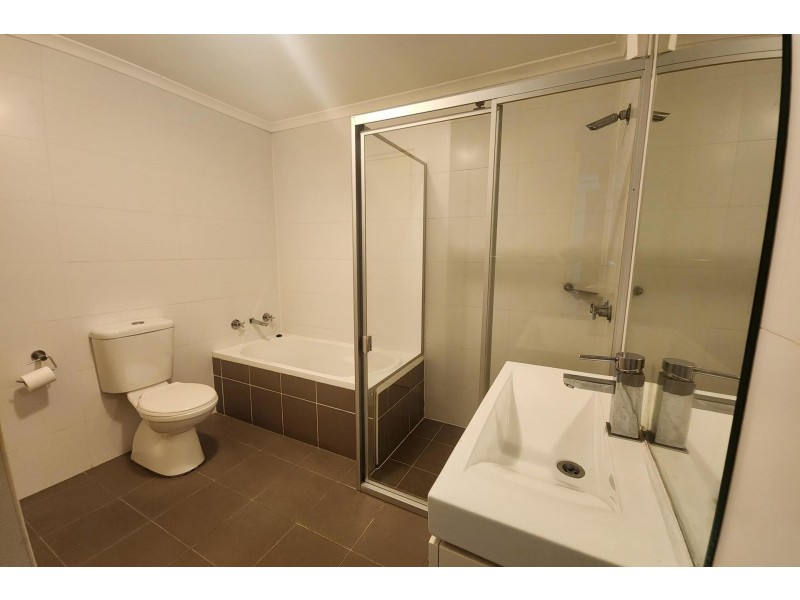 4/77-79 Mountford Avenue, Guildford NSW 2161