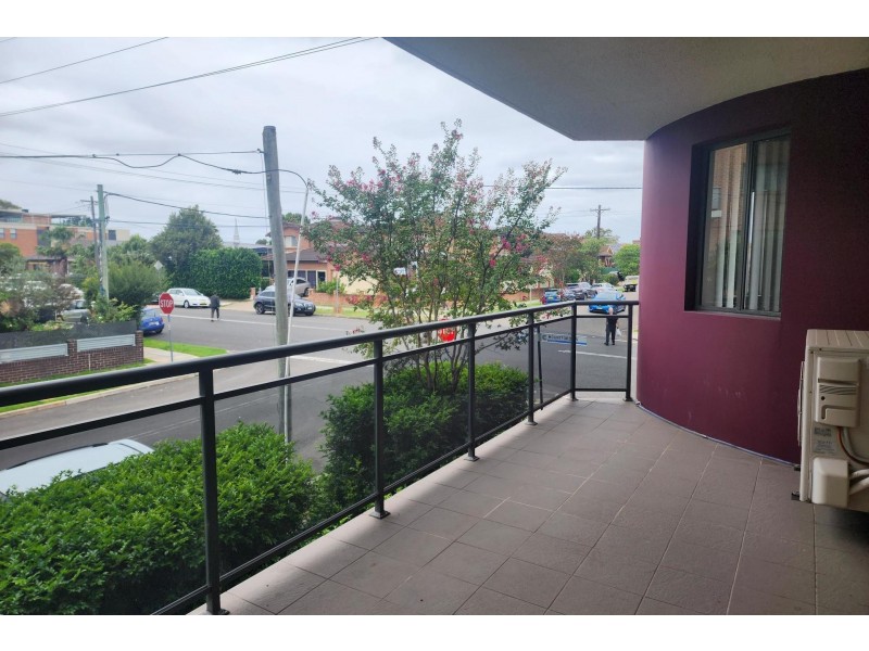 4/77-79 Mountford Avenue, Guildford NSW 2161