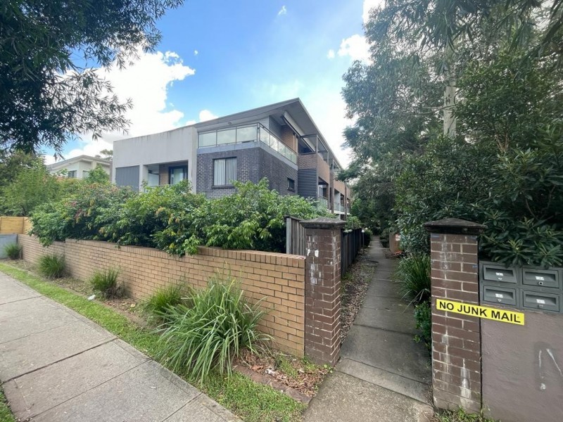 13/213-215 William Street, Granville NSW 2142