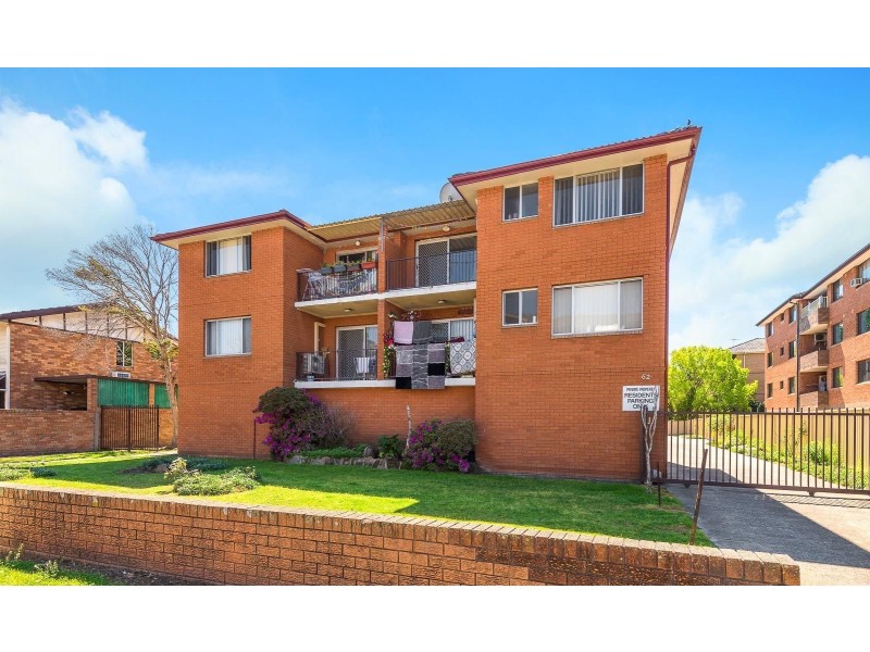 6/62 Harris Street, Fairfield NSW 2165
