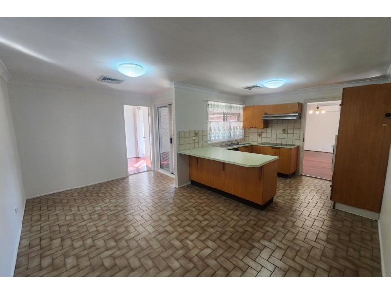 49 The Esplanade, Guildford NSW 2161