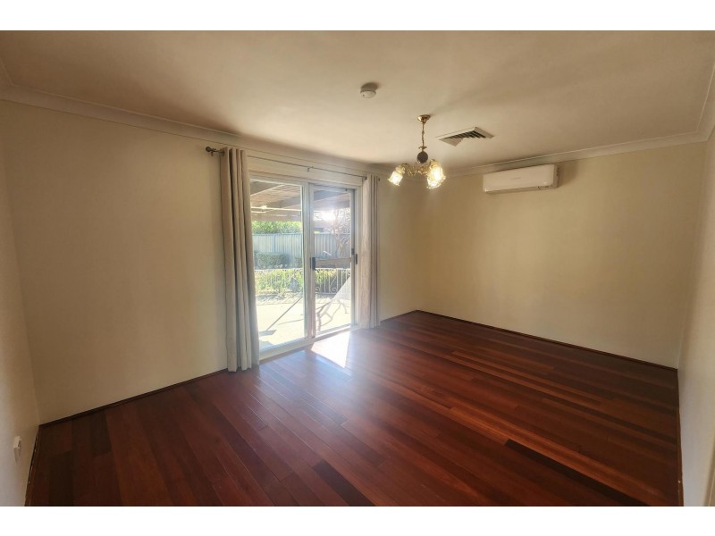 49 The Esplanade, Guildford NSW 2161