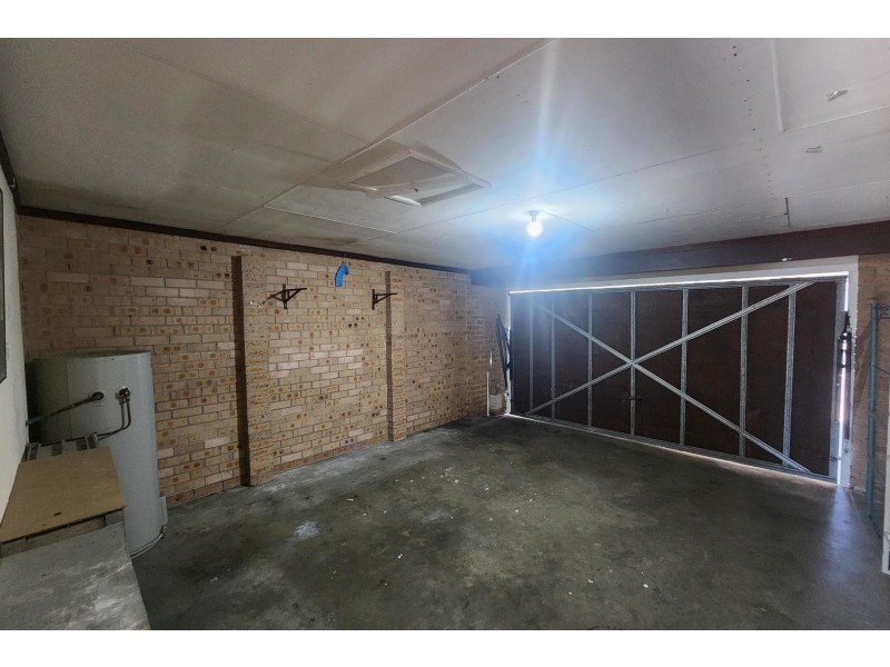 49 The Esplanade, Guildford NSW 2161