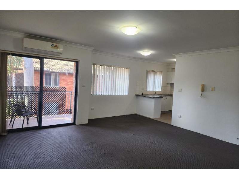 6/10-14 Calliope Street, Guildford NSW 2161