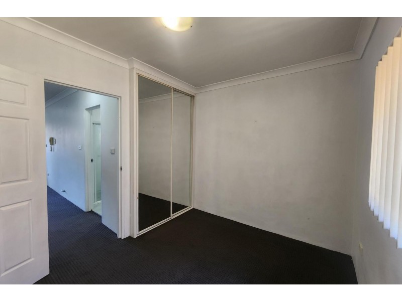6/10-14 Calliope Street, Guildford NSW 2161