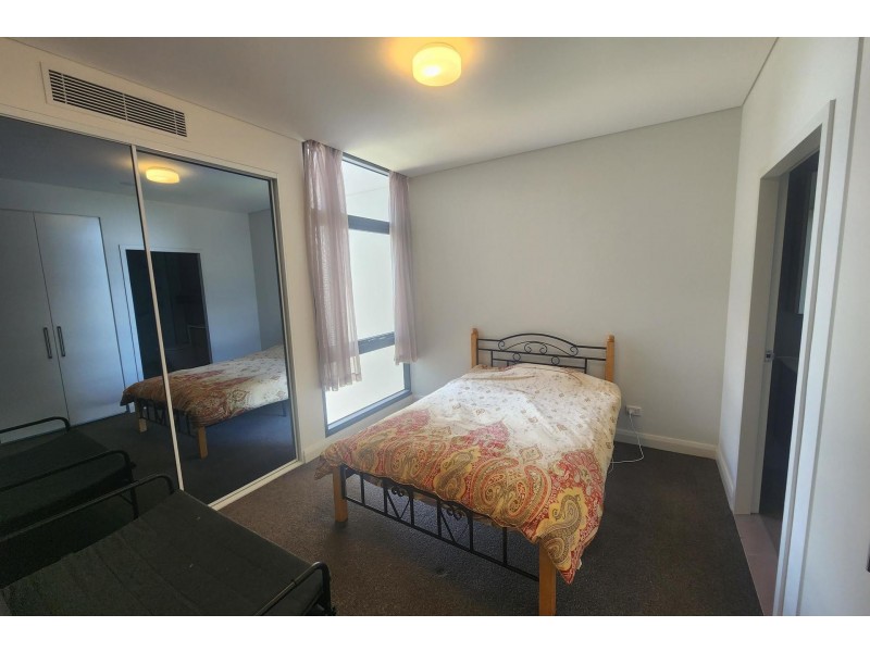 906/28 Cowper Street, Granville NSW 2142