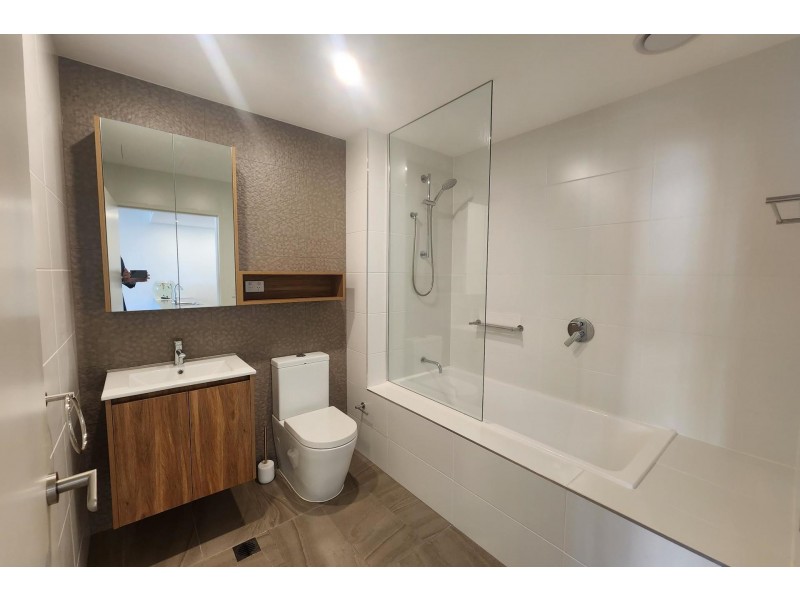 906/28 Cowper Street, Granville NSW 2142