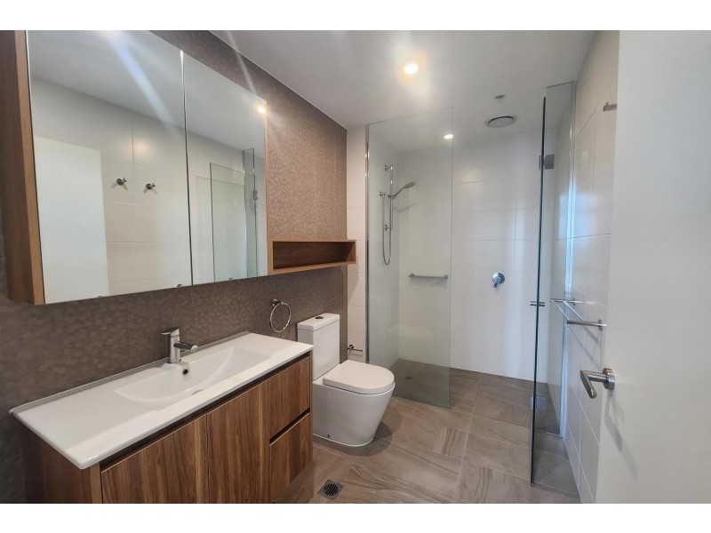 906/28 Cowper Street, Granville NSW 2142