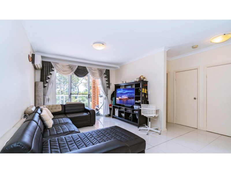 17/518-522 Woodville Road, Guildford NSW 2161