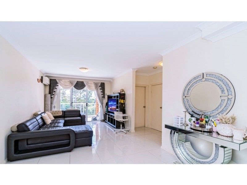 17/518-522 Woodville Road, Guildford NSW 2161