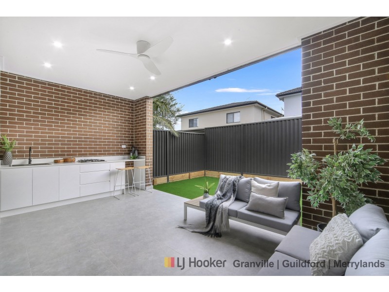 8 Queen Street, Guildford NSW 2161