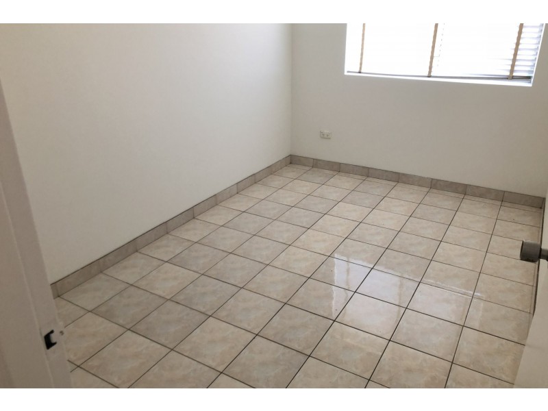 5/24 Birmingham Street, Merrylands NSW 2160