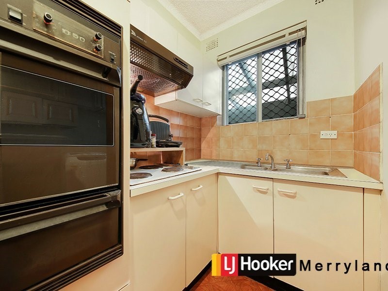 1/24 Birmingham Street, Merrylands NSW 2160