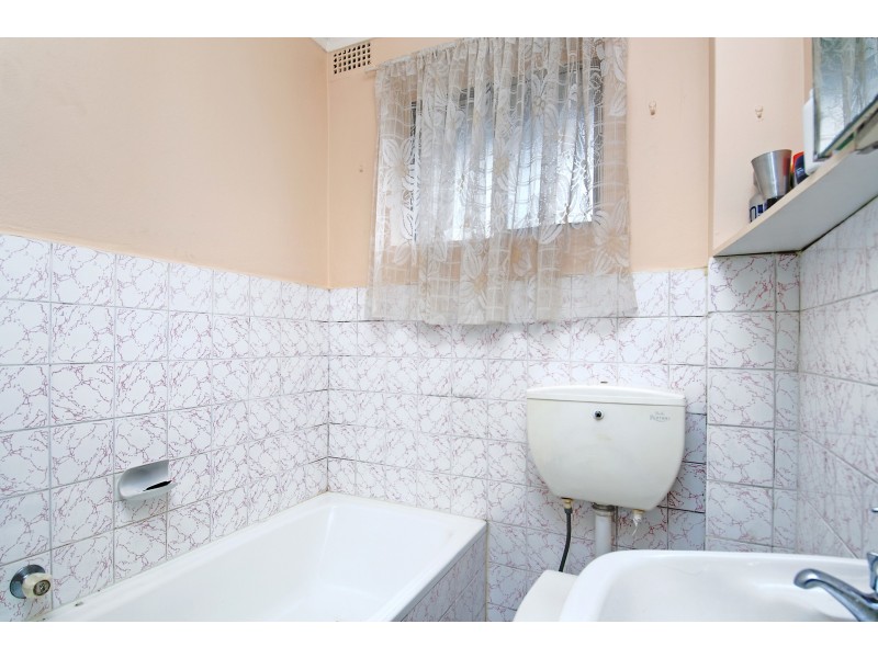 8/43 The Trongate, Granville NSW 2142