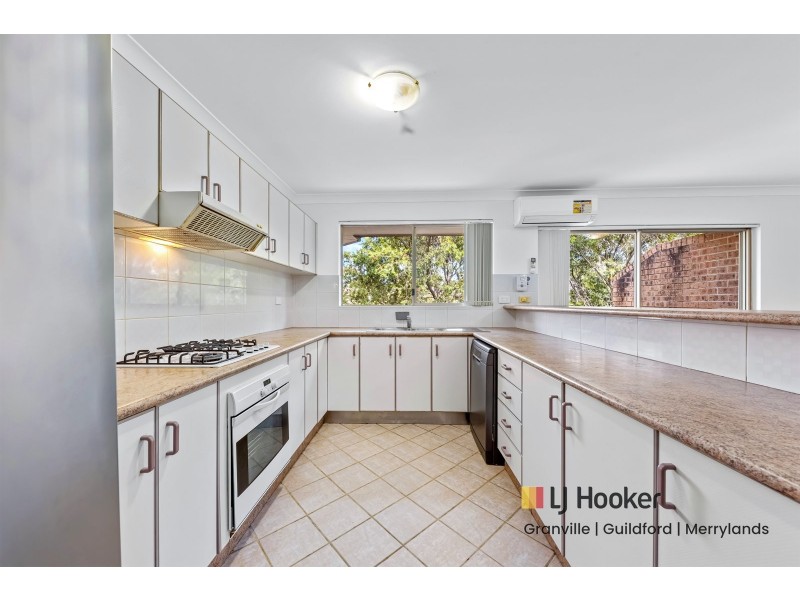 8/1-3 Windsor Road, Merrylands NSW 2160