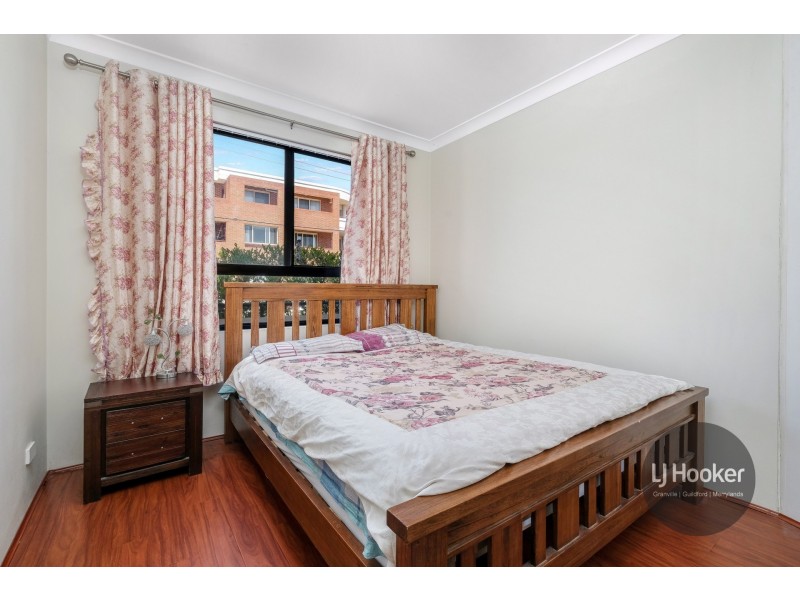6/39 Earl Street, Merrylands NSW 2160