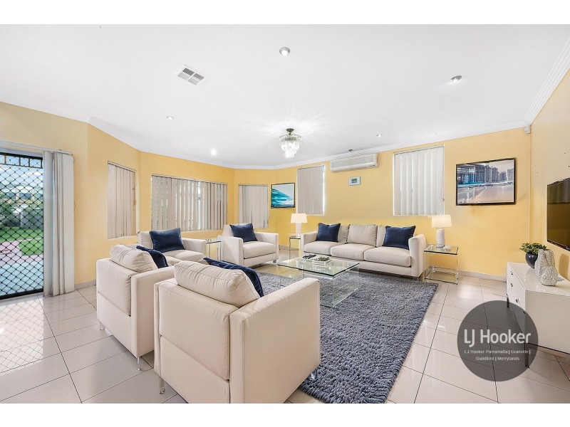 12 Broughton Street, Guildford NSW 2161