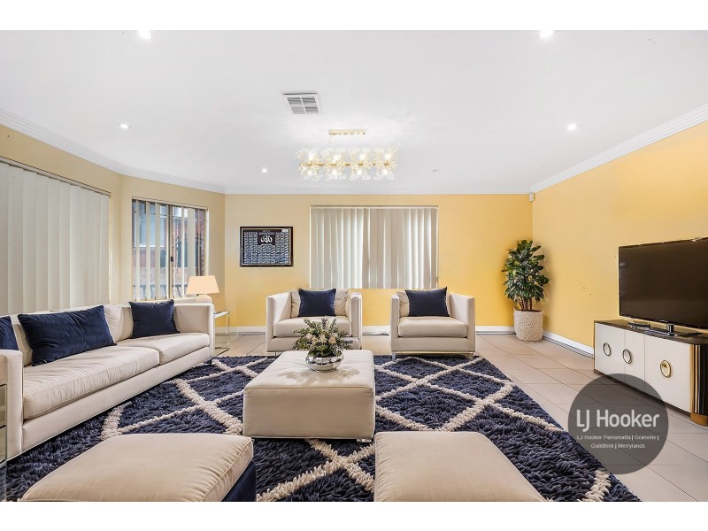 12 Broughton Street, Guildford NSW 2161