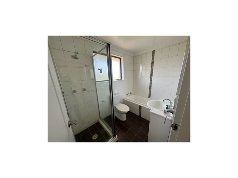 1/66-68 Gordon Avenue, Granville NSW 2142