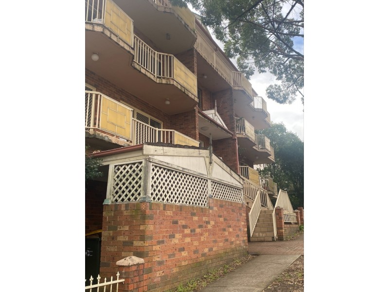 1/16 King Street, Parramatta NSW 2150