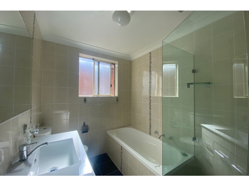 1/16 King Street, Parramatta NSW 2150