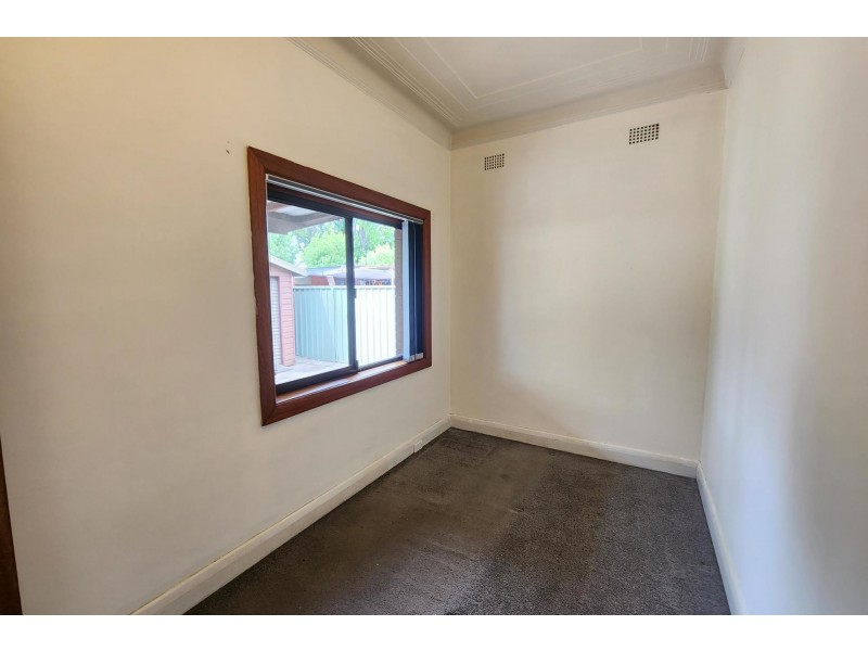 5 Lena Street, Granville NSW 2142