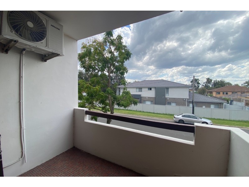 4/56 Bangor Street, Guildford NSW 2161