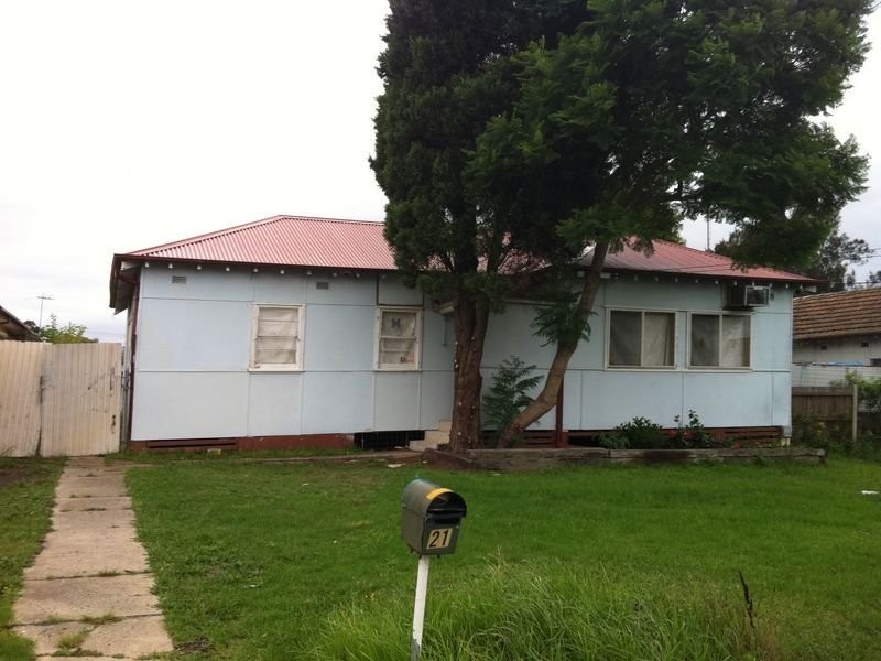 21 Crossland Street, Merrylands NSW 2160