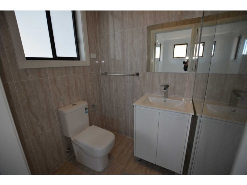 21 Crossland Street, Merrylands NSW 2160