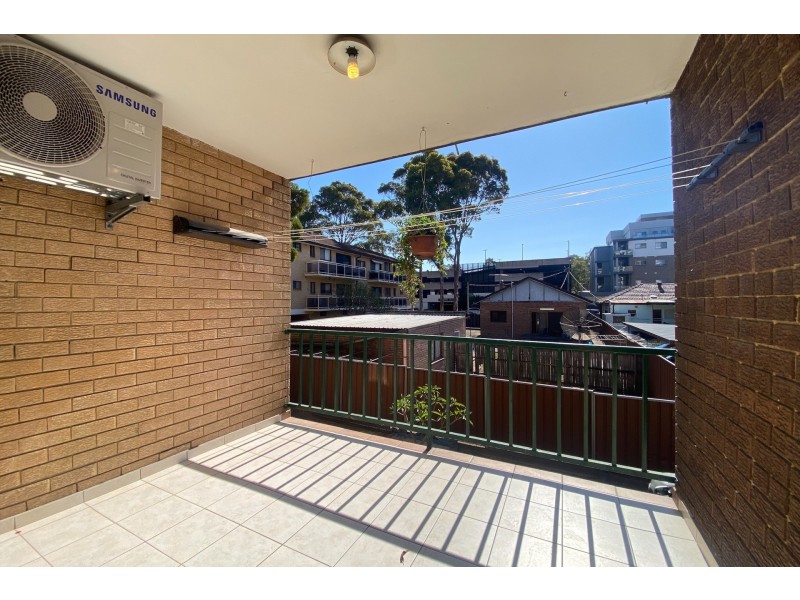 1/1 Burford Street, Merrylands NSW 2160