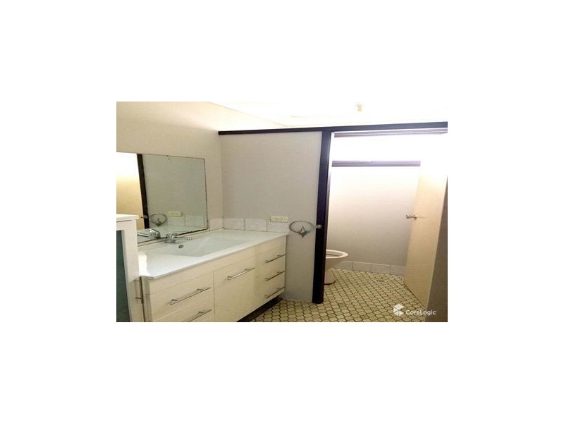 15 Trenton Road, Guildford NSW 2161