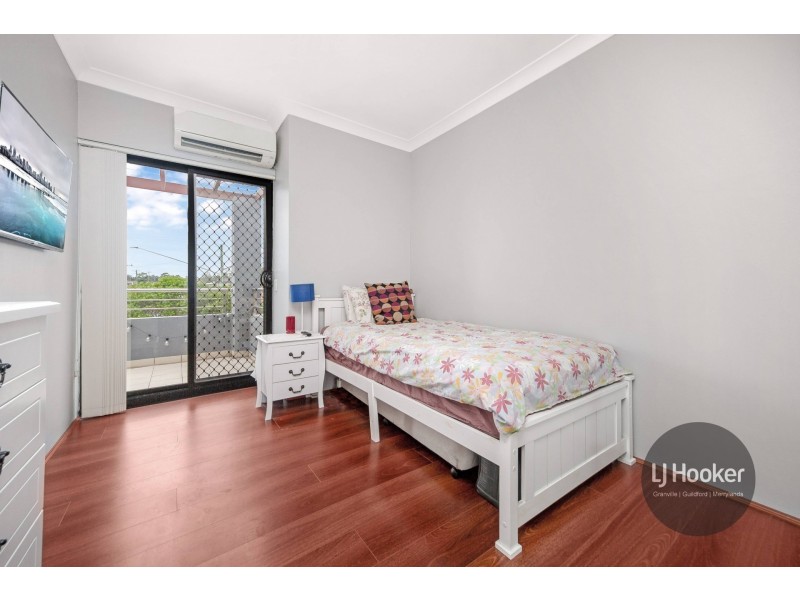 3/239-241 Excelsior Street, Guildford NSW 2161