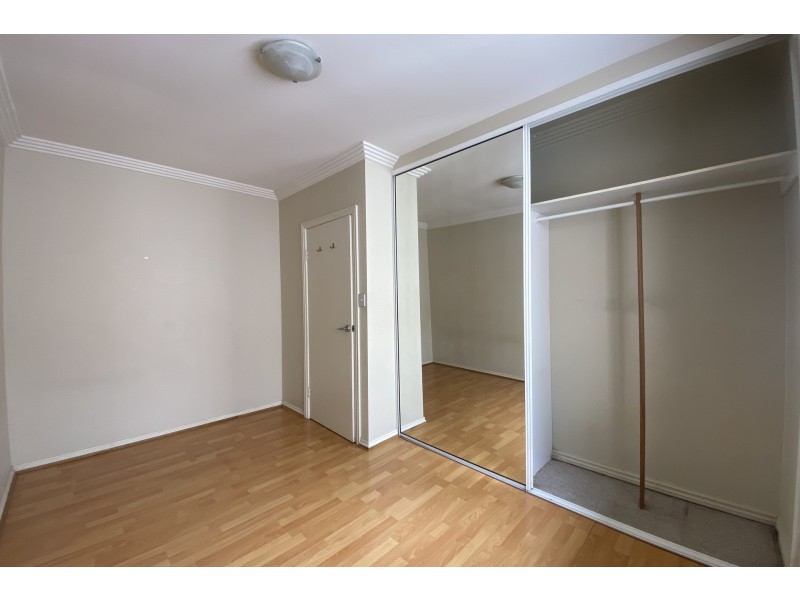 13/25-27 Darcy Road, Westmead NSW 2145