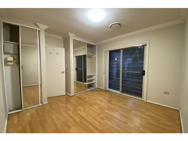 13/25-27 Darcy Road, Westmead NSW 2145
