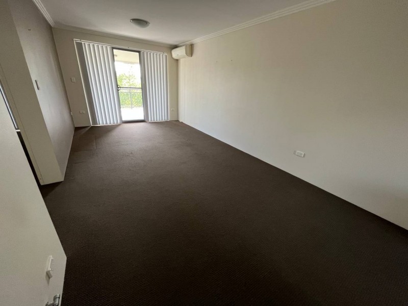 12/77-79 Mountford Avenue, Guildford NSW 2161