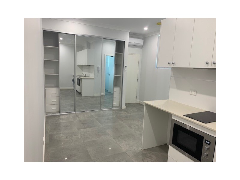 1/1 Mountford Avenue, Guildford NSW 2161