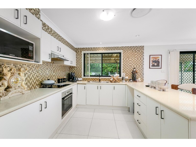 20a Bell Crescent, Fairfield NSW 2165