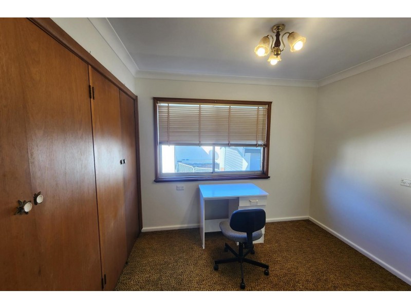 5 Linwood Street, Guildford NSW 2161