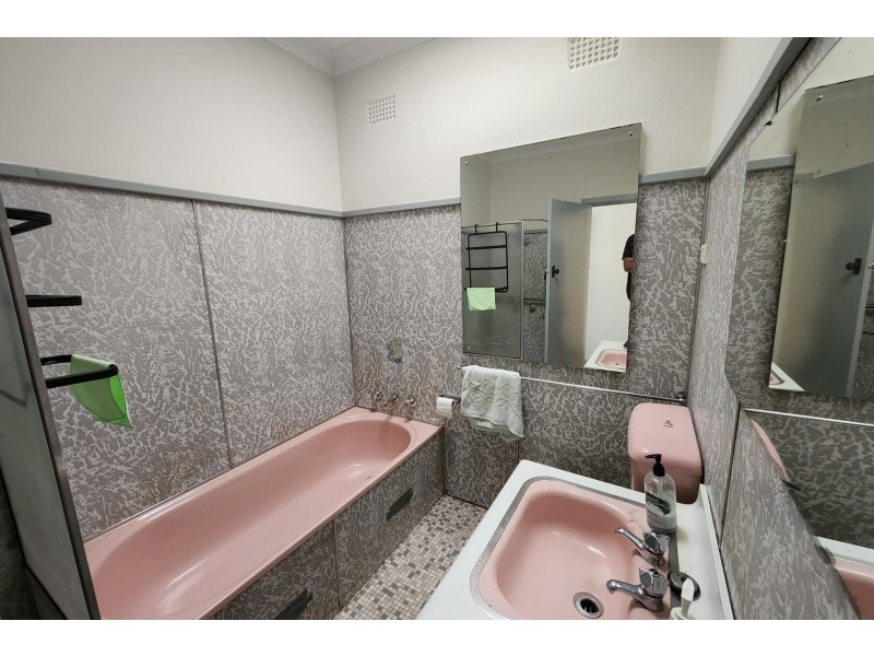 5 Linwood Street, Guildford NSW 2161