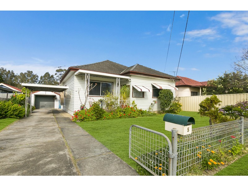 5 Nowra Street, Merrylands NSW 2160