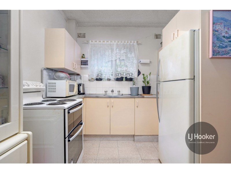 2/8 Calliope Street, Guildford NSW 2161