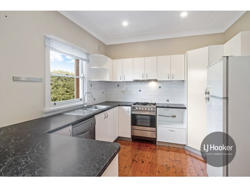 2 Locksley Avenue, Merrylands NSW 2160