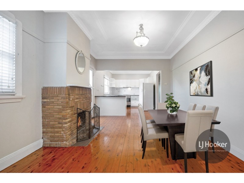 2 Locksley Avenue, Merrylands NSW 2160