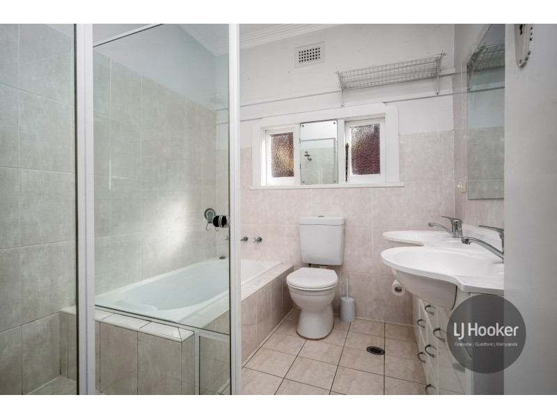 2 Locksley Avenue, Merrylands NSW 2160