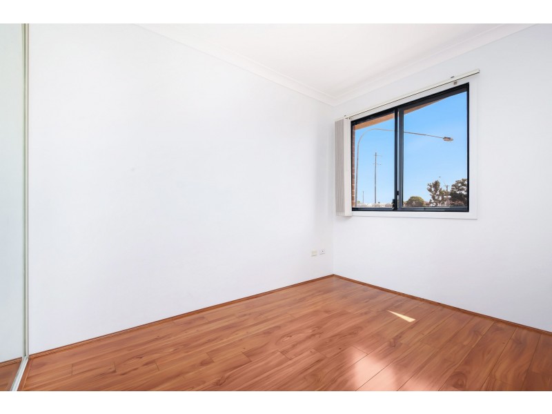 11/9 Wingello Street, Guildford NSW 2161