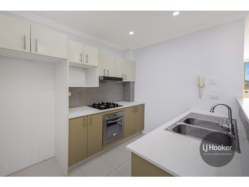 2/12-16 Bradman Street, Merrylands NSW 2160